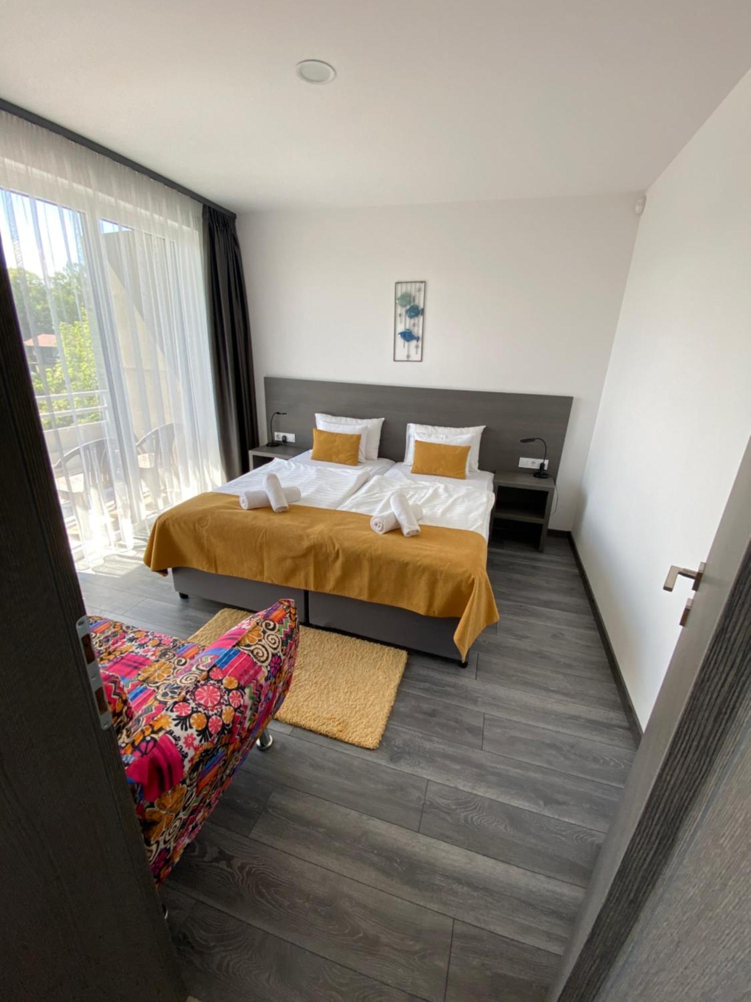Hotel Csopak Resort & Lake Esterno foto