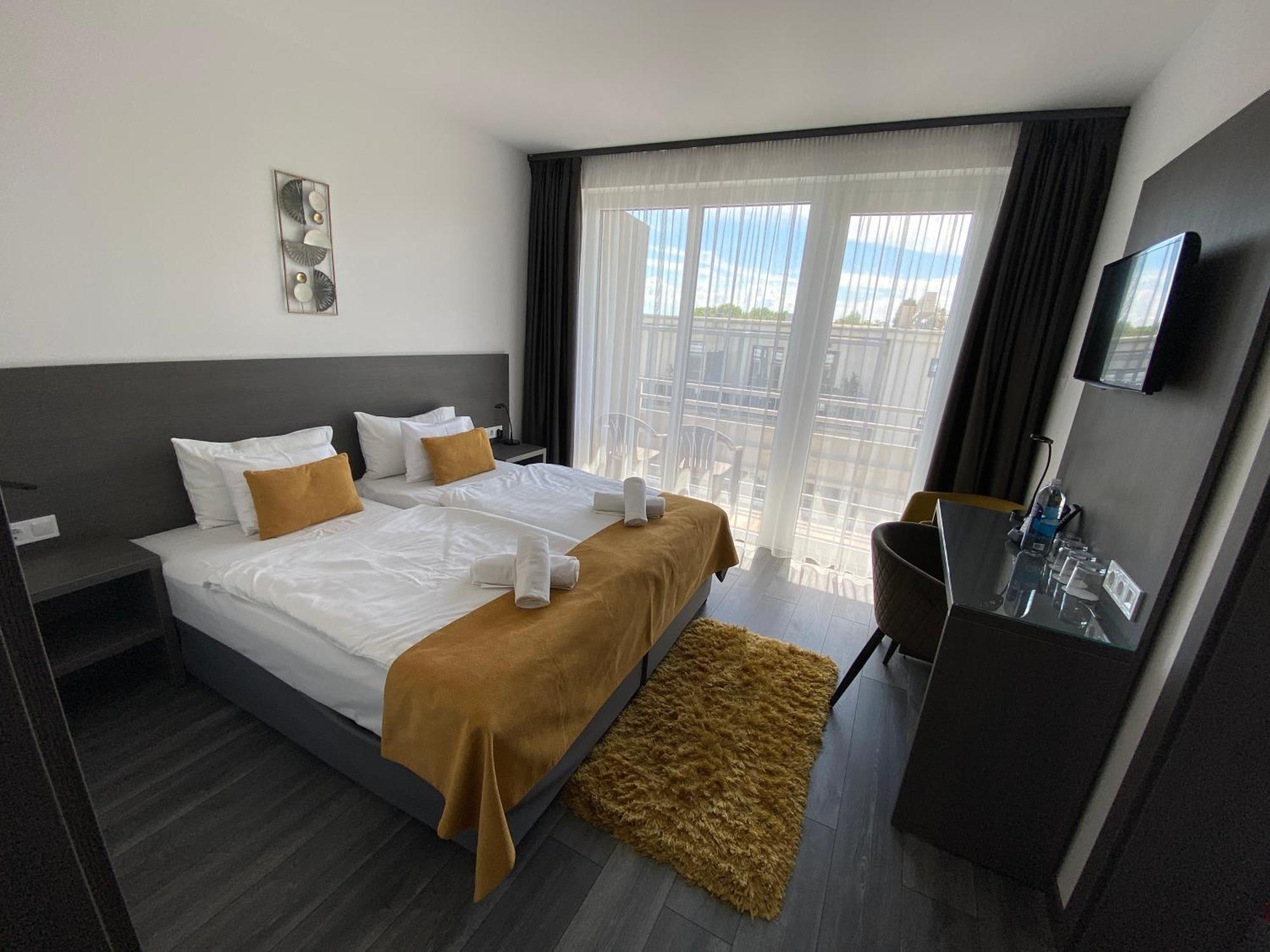 Hotel Csopak Resort & Lake Esterno foto